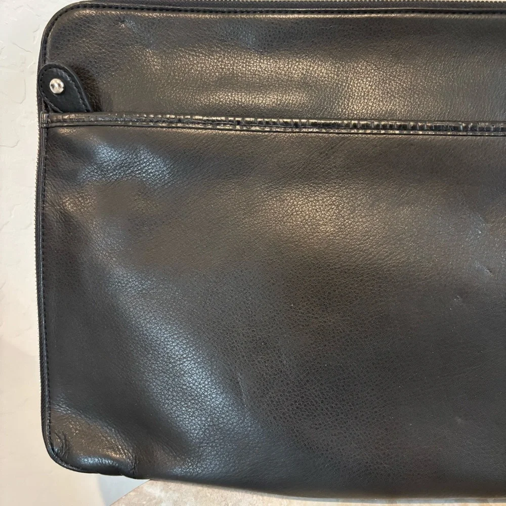 Levenger leather zip around laptop case